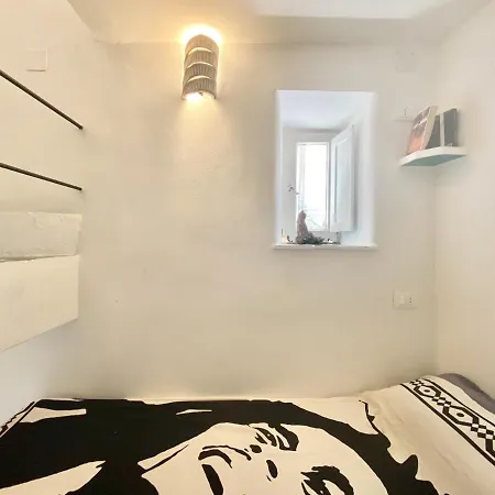 Holidaycasa Luna - Torre A 300 Mt Dal Mare Apartamento *